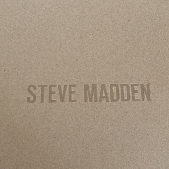 Steve Madden High Boots White - NWT - Picture 8 of 8